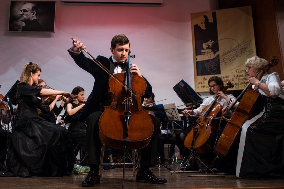 репетиционный зал филармонии. фестиваль солистов. солисты оперетты краснодар. кирилл рихтер концерт. концерты в одессе август 2020.